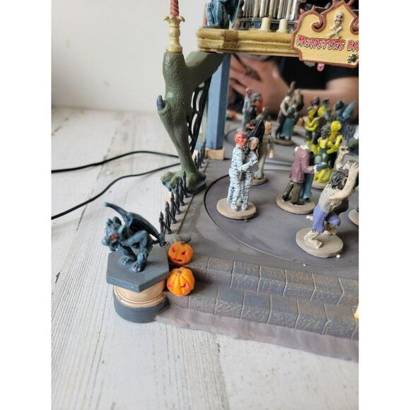 Lemax monsters ball 2005 Halloween animated dance village - Picture 5 of 16